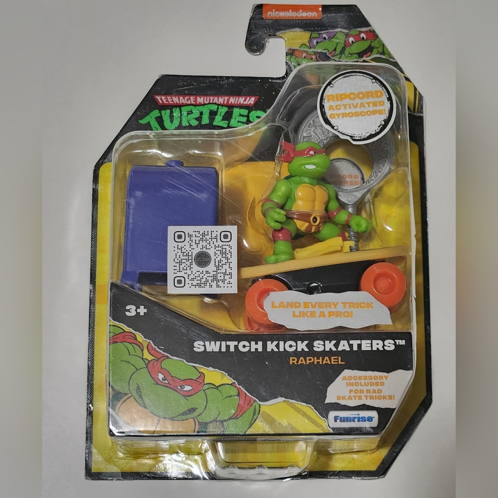 Teenage Mutant Ninja Turtles Switch Kick Skaters (Raphael) Ripcord Activated